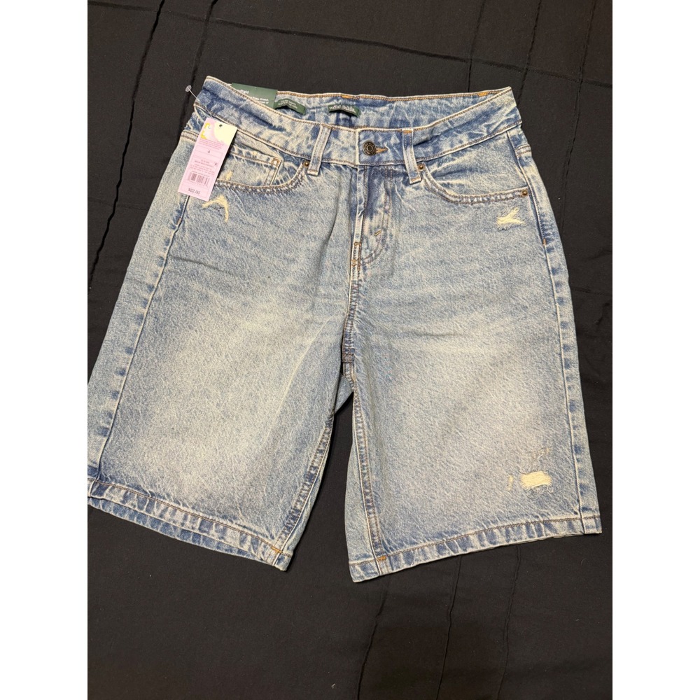 Wild Fable Womens EasyRigid Mid Rise Distressed Denim Bermuda Shorts Blue Size 4